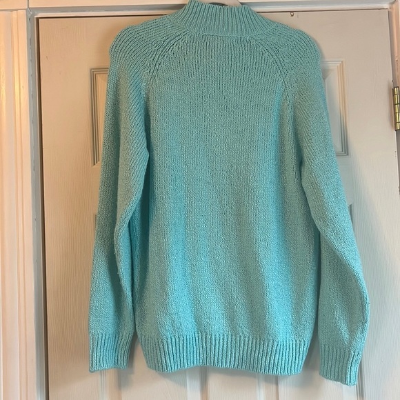 Karen Scott Cable knit mock-neck Sweater with Pearl Buttons sz L pastel aqua - Picture 4 of 4